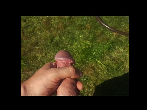 ❤️ Une chaudasse se fait baiser la chatte rose et jouit avec une giclée dans un jardin d'été... ❤️ Vidéo anal at fr.fullsexmovs.ru ❤