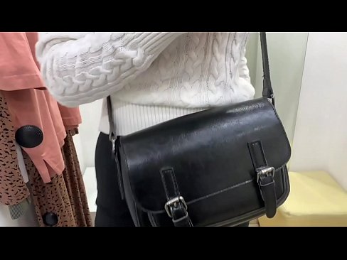 ❤️ Masturbation publique de la jeune salope FeralBerry avec un gode dans la cabine d'essayage ❤️ Vidéo anal at fr.fullsexmovs.ru ❤